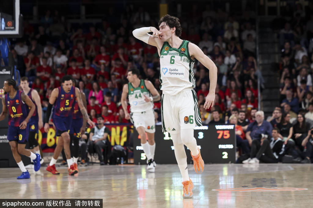 马塞洛再现惊艳助攻，成Kings League焦点